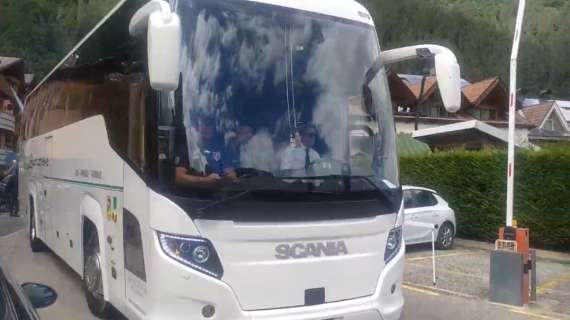 Il ritiro di Dimaro è finito! I bus del Napoli lasciano il Trentino