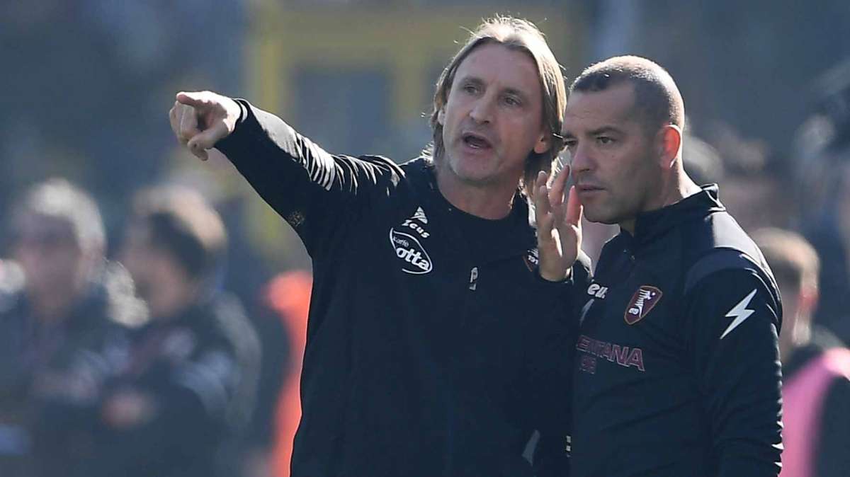Candreva nel tridente e difesa a 4: Nicola cambia la Salernitana per il derby