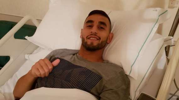 FOTO - Ghoulam sorride dopo l'operazione: "Ho un solo desiderio: tornare più forte!"