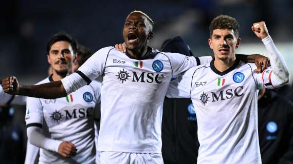 FOTO - Osimhen torna con la maglia del Napoli sui social: "Questa è la mentalità!"