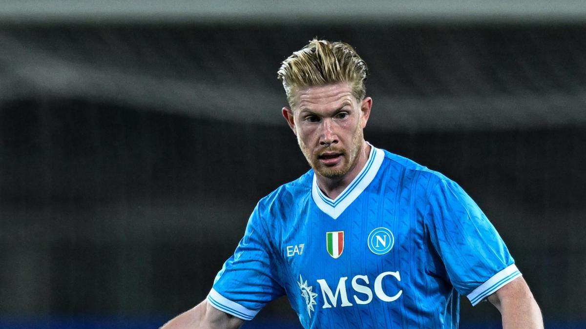 Repubblica - Conte pensa a De Bruyne come falsissimo nueve: subito o part time