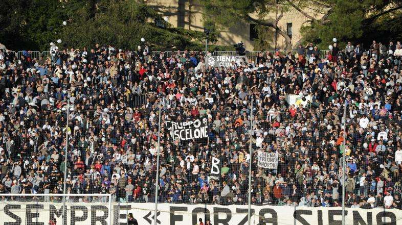 Siena, disposizioni per i tifosi del Napoli allo stadio 'Artemio Franchi'