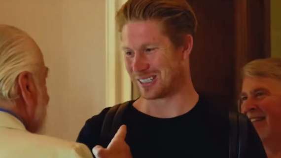 De Bruyne: "A Napoli spero di aggiungere altri trofei al mio palmares! Qui per giocare al meglio"