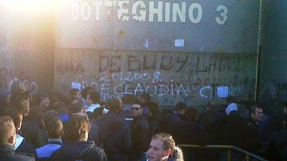Aggiornamento Biglietti per Napoli-City: file al Botteghino 3 - I lettori ci scrivono