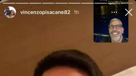 FOTO - Insigne e l’agente Pisacane sorridenti in videochiamata: lo scatto sui social