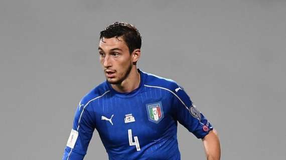 Gazzetta - Darmian in scadenza, il Napoli ci pensa per l'estate: su di lui anche Juve e Inter 