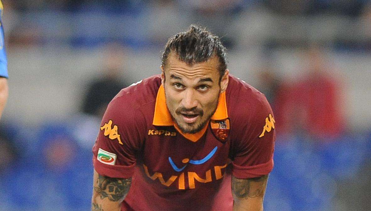 Napoli sempre vigile su Osvaldo, ma la Roma non concede sconti: i dettagli