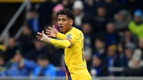 Sky UK - Juventus, sfumato Todibo: visite mediche effettuate col West Ham