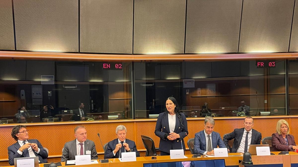 Questione Stadi, Uva: "Euro 2032 occasione che non possiamo perdere"