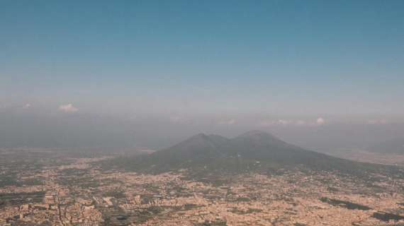 “Verso il prossimo obiettivo”, gli scatti in aereo della SSCNapoli