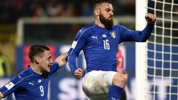 Italia in vantaggio sull'Albania all'intervallo: decide per ora un rigore di De Rossi