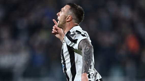 FOTO - "Grazie di tutto!", la Juventus saluta Bernardeschi: il Napoli non lo cerca più