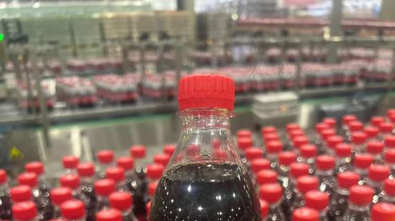 UFFICIALE - SSC Napoli-Coca Cola, nasce bottiglia dedicata a Kvaratskhelia