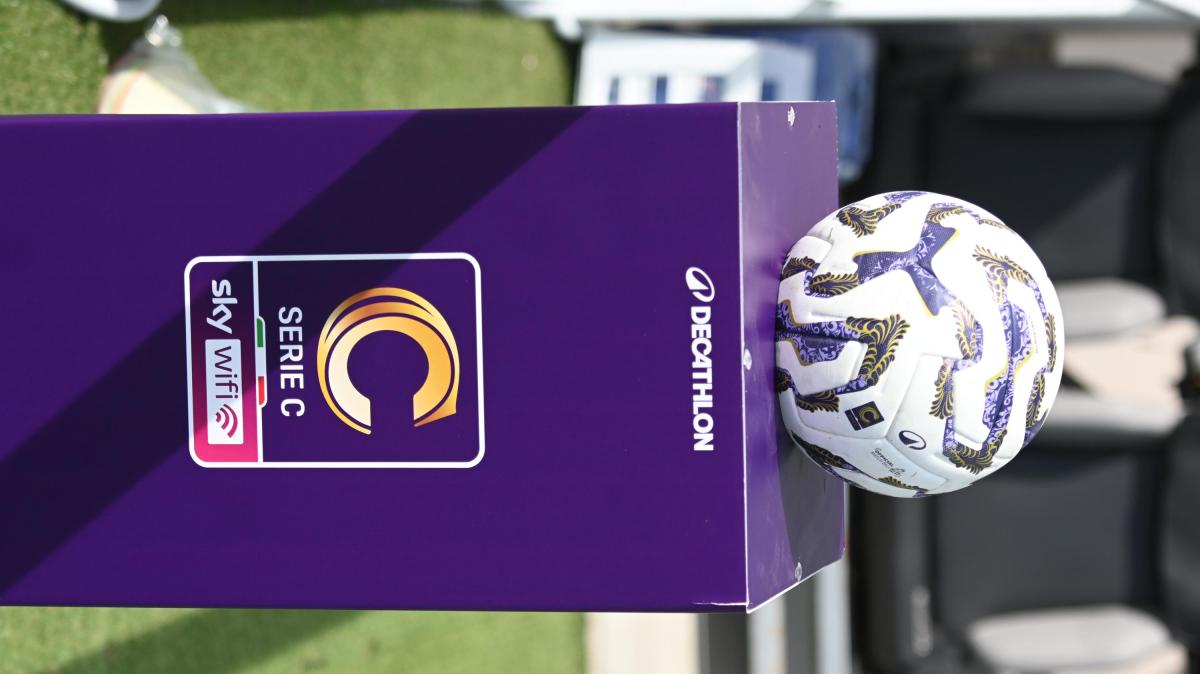 Un'altra brutta pagina per il calcio italiano: Rimini escluso dal campionato di Serie C