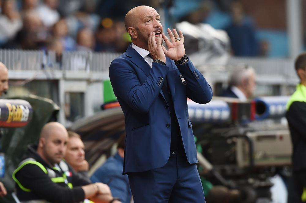 "Zero tiri di Budimir e mai entrati in area", un giornalista di Crotone fa innervosire Zenga in conferenza