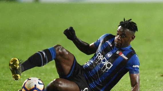 Napoli punito dal gol dell'ex: l'Atalanta pareggia con Zapata. Il disappunto di Ancelotti: "Ne abbiamo sprecate troppe"