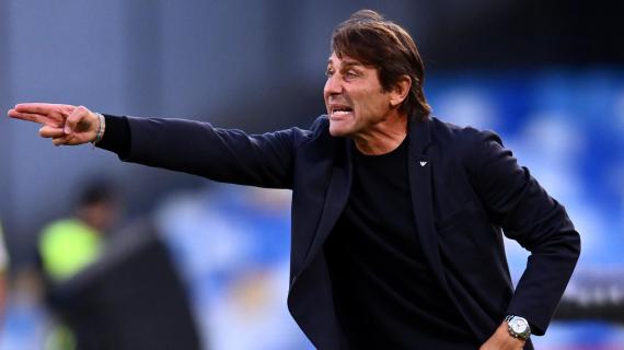 Conte a Sky: "Stagione complessa, grande spirito nel ribaltarla. Sugli infortuni a Lobotka e Politano..."