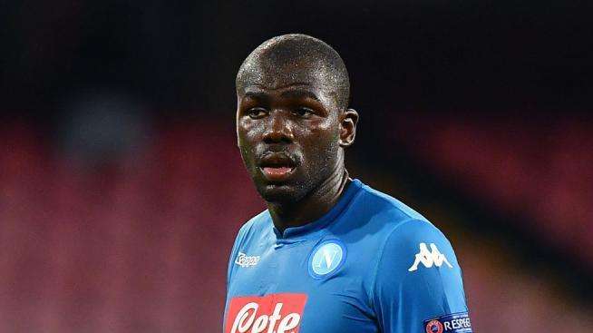 Ag. Koulibaly allontana il Barça: "Sport fa pubblicità, è concentrato al 100% sul Napoli! Sarri l'ha migliorato, sta diventando leader..."