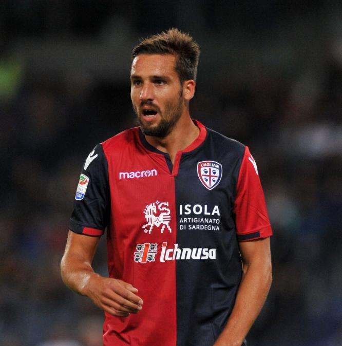 FOTO - Pavoletti festeggia il gol su Twitter, Reina non dimentica e gli dedica un 'mi piace'