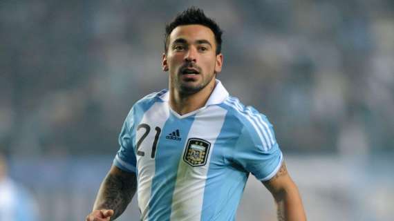VIDEO - Espulsione record per Lavezzi in Argentina-Brasile: fuori a 3' dall'ingresso!