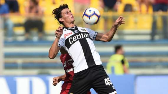 Sprofonda il Torino di Mazzarri: il Parma vince 2-1, a segno anche l'azzurro Inglese con una prodezza