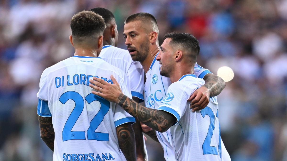 Napoli-Osasuna 2-1, le pagelle: piccoli passi avanti. Politano scatenato, Lucca di rabbia!