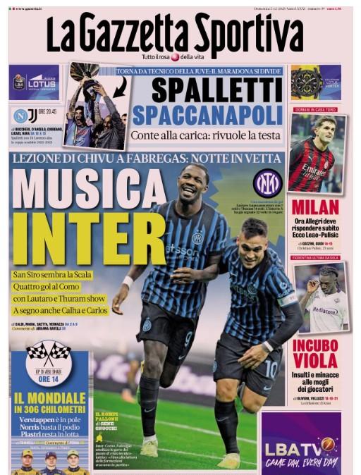 La Gazzetta dello Sport in taglio alto: "Spalletti SpaccaNapoli"