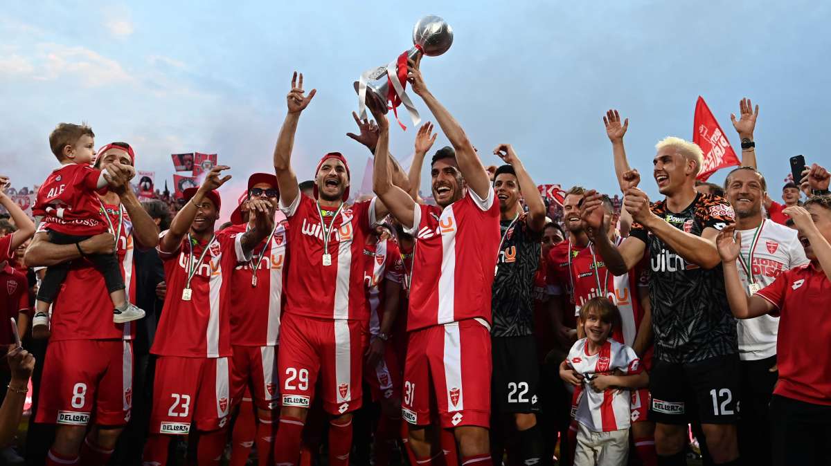 UFFICIALE - L'esordio del Napoli al Maradona sarà col Monza: la data