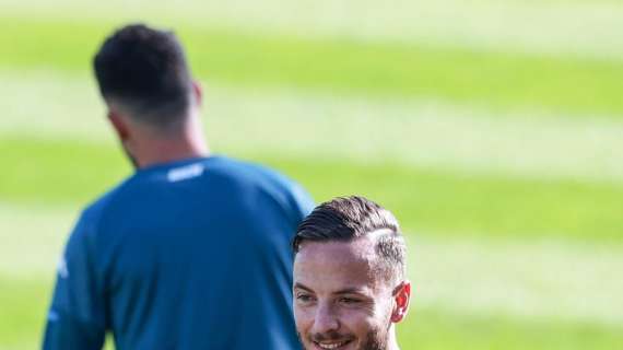Rrahmani vota il suo ruolo preferito: "Solo a Verona ho giocato a 3, preferisco la linea a 4"