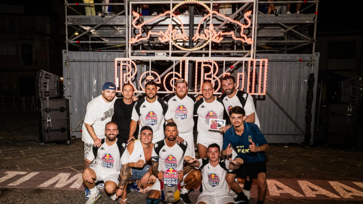 Torna a Napoli il Red Bull king d'o rione, il torneo di calcio di strada: i dettagli