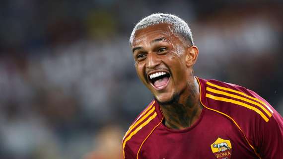 Roma, niente lesioni per Wesley: solo affaticamento alla coscia