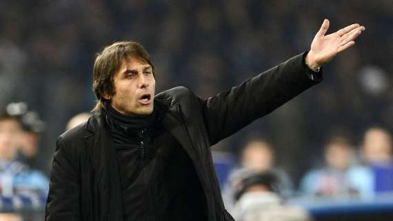 Conte: "A Napoli abbiamo provato a vincere. Gomitata di Cavani? No comment..."