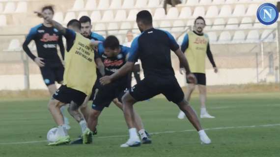 VIDEO - Il Napoli si prepara al match con l’Antalyaspor: le immagini degli allenamenti 