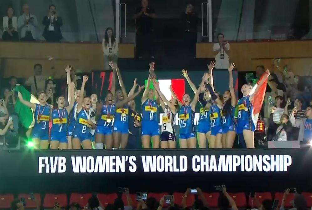 Trionfo per il volley femminile: Italia campione del mondo! Altro oro per la napoletana De Gennaro
