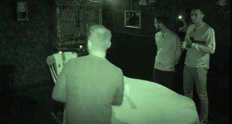 VIDEO - In casa Man City tiene banco il match col Napoli e... Halloween! Simpatica sfida per Danilo e Bernardo Silva