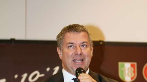 Operatore Inter Channel urina nell'ascensore del San Paolo, Scarpini non replica
