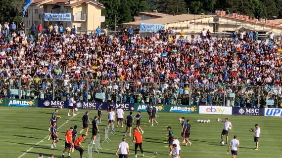RILEGGI LIVE - Castel di Sangro, day 8: Torneo di calcio-tennis. Assenti Kvara, Lobotka e Juan Jesus