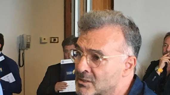 Casale in disaccordo con Ancelotti: "4-3-3 modulo migliore per il Napoli"