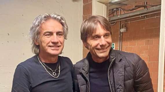 Giorno di riposo per Conte: l’allenatore del Napoli partecipa al concerto di Ligabue a Torino