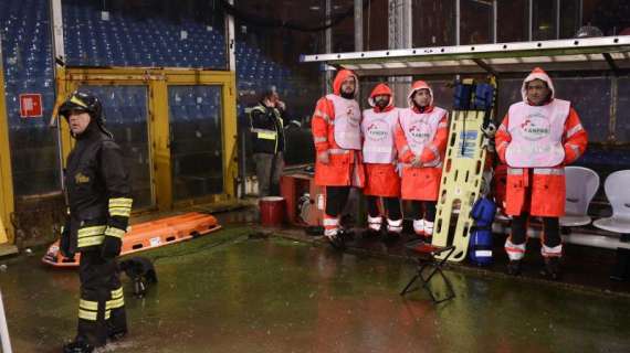 Vergogna italiana: niente soldi per teloni e lampade riscaldanti, Samp e Genoa hanno 2mln di debiti con gli organizzatori