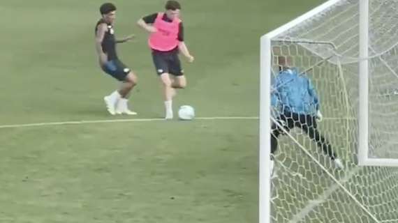 McTominay con classe: mancino morbido sotto le gambe di Milinkovic