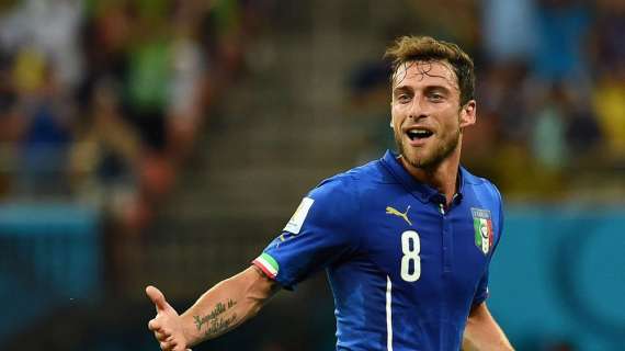 FOTO TN - Ecco le esultanze di Marchisio e Balotelli durante la sfida con l'Inghilterra