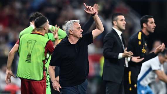 Roma, Mourinho rischia 3-4 turni di stop. Taylor invitato ad Istanbul: niente stop dall'UEFA