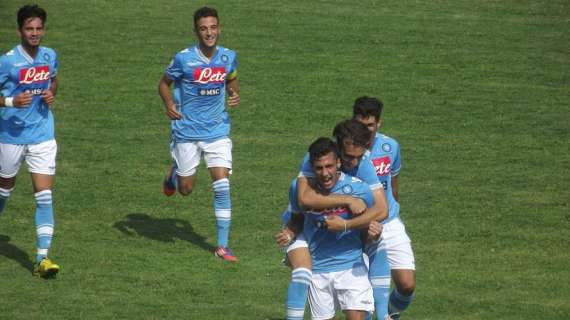 RILEGGI LIVE - Torneo Viareggio, Napoli-Lecce 4-0 (25', 36'st Radosevic, 11'st, 14'st Scielzo): dominio azzurro! Radosevic fantastico, Scielzo spietato!