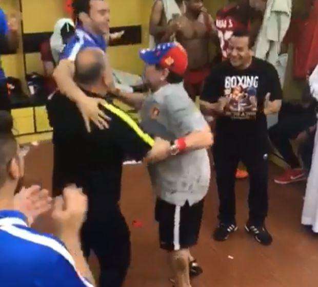 VIDEO - L'Al Fujairah di Maradona vince e conquista il secondo posto: Diego pazzo di gioia balla e canta negli spogliatoi
