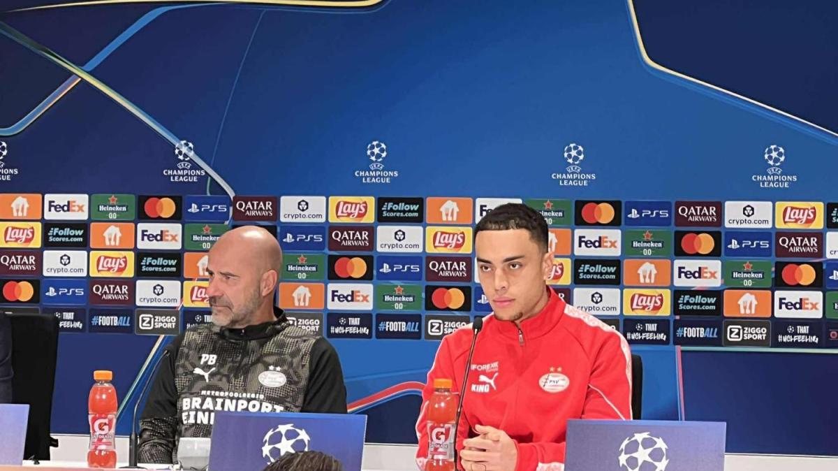 Psv, Bosz in conferenza: "Giocato una gara grandiosa! Man? Al Parma abbiamo visto cosa sa fare"