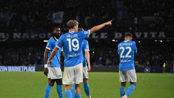Ancora Hojlund! Il Napoli ribalta il Genoa al 76'!