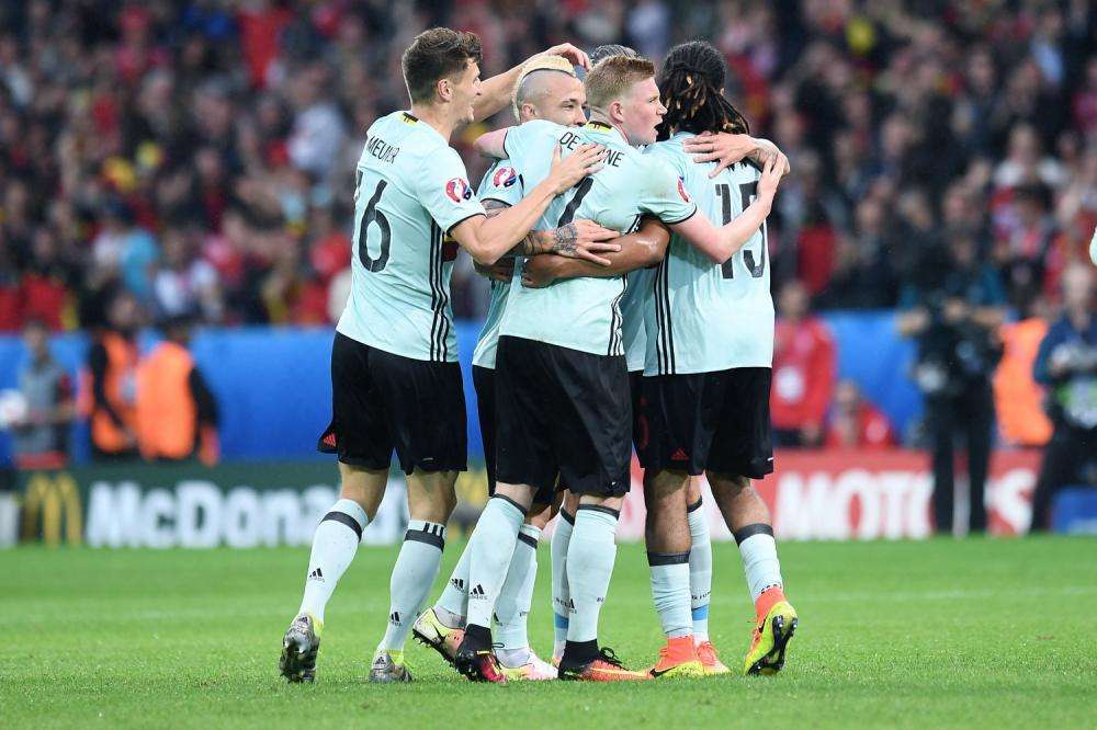 Russia 2018, il Belgio batte la Bosnia e fa un favore all'Italia: Mertens in campo un solo tempo