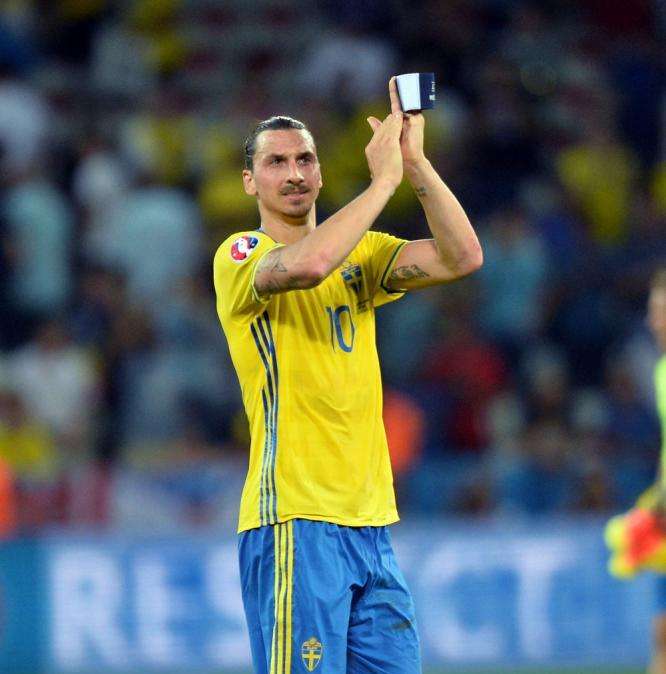 Van Der Meyde e il retroscena su Ibrahimovic: “Una volta lo baciai in bocca e lui mi prese a pugni!"