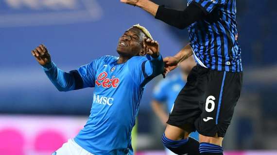 Gazzetta su Osimhen: "Oggi dimissioni e domani sarà a Castel Volturno, ma potrà allenarsi?"